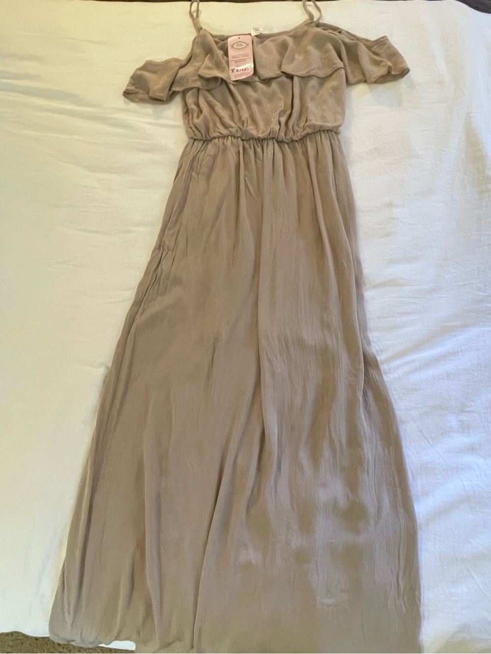 Ruffle off cold shoulder boho hippie chic summer maxi dress